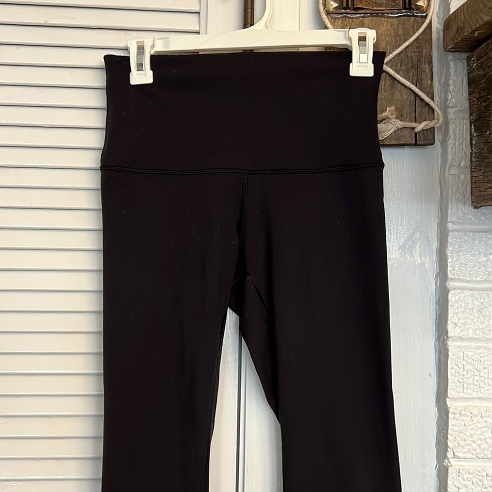 LULULEMON WUNDER UNDER CROP